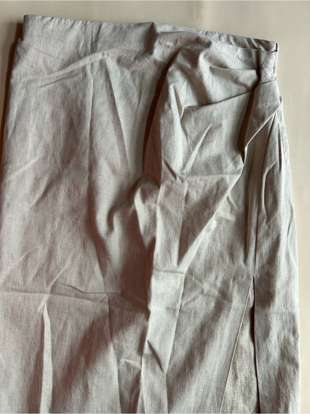 DKNY Beige Midi Skirt with Side Slit size S - Picture 3 of 8